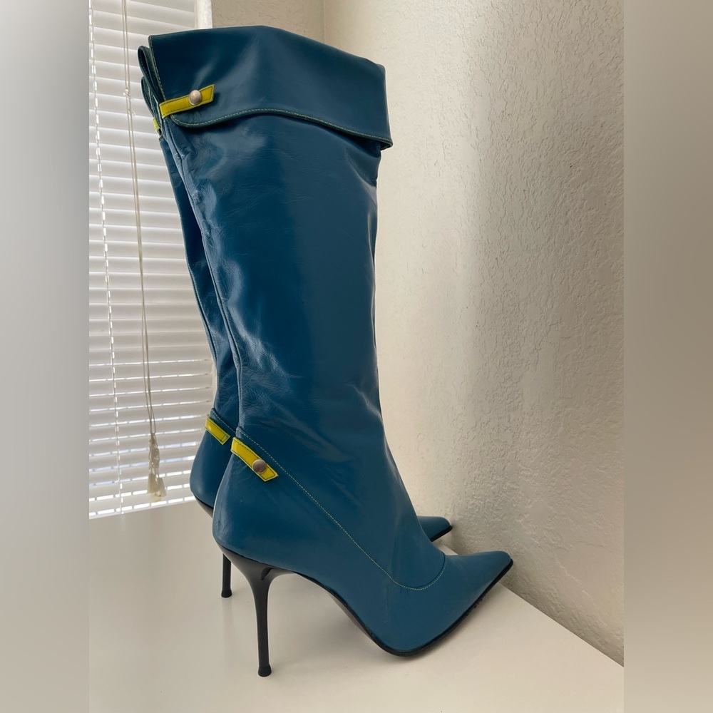 Steve Madden turquoise leather w/ lime accents cuffed mid/high calf boots 10